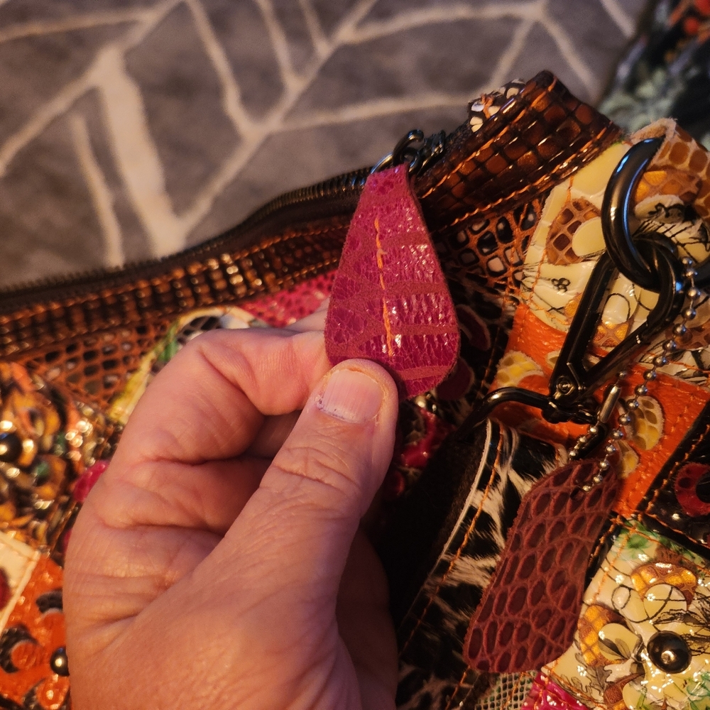 Treska leather multi colored boho shoulder bag - Picture 8 of 8